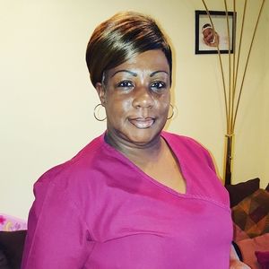 Meet your Posher, Joyce